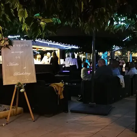 Hotel-restaurant Marina Di Lava - Grand Ajaccio 아피에토