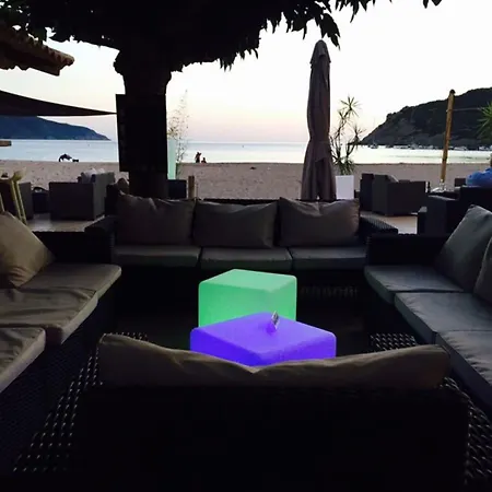 Hotel-restaurant Marina Di Lava - Grand Ajaccio 아피에토