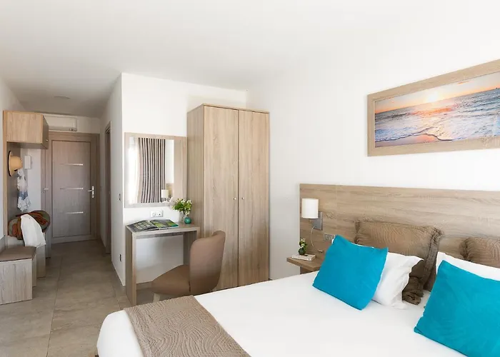 Hôtel-restaurant Marina Di Lava - Grand Ajaccio Appietto