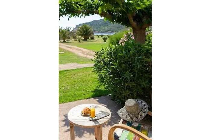 Hôtel-restaurant Marina Di Lava - Grand Ajaccio 3*