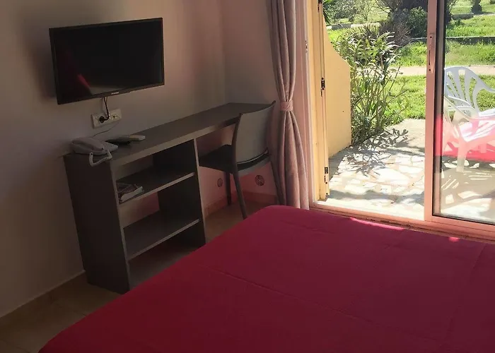 Hôtel-restaurant Marina Di Lava - Grand Ajaccio Hotel