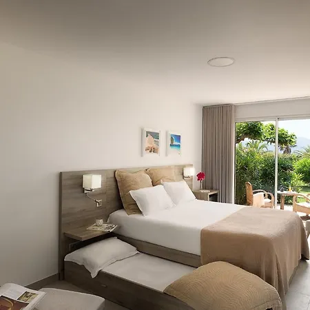 Hotel-restaurant Marina Di Lava - Grand Ajaccio 3*