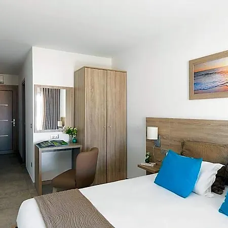 Hotel-restaurant Marina Di Lava - Grand Ajaccio Hotel 3*