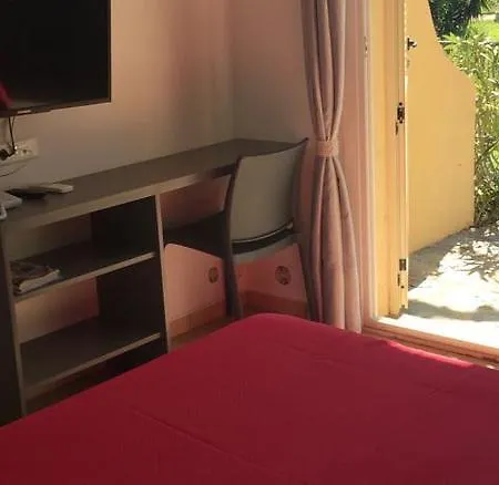 Hotel-restaurant Marina Di Lava - Grand Ajaccio Hotel