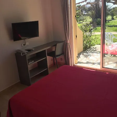 Hotel-restaurant Marina Di Lava - Grand Ajaccio Hotel