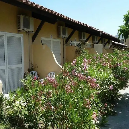 Hotel-restaurant Marina Di Lava - Grand Ajaccio Szálloda
