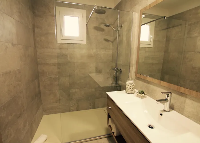 Ξενοδοχείο Hotel-restaurant Marina Di Lava - Grand Ajaccio 3*