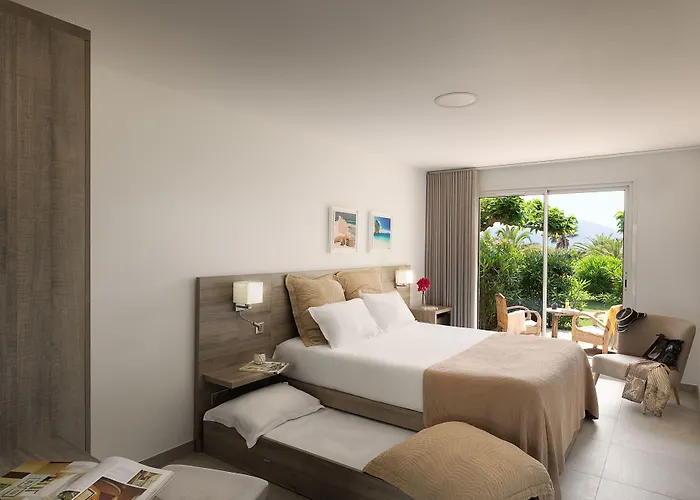 Hôtel-restaurant Marina Di Lava - Grand Ajaccio 3* Appietto