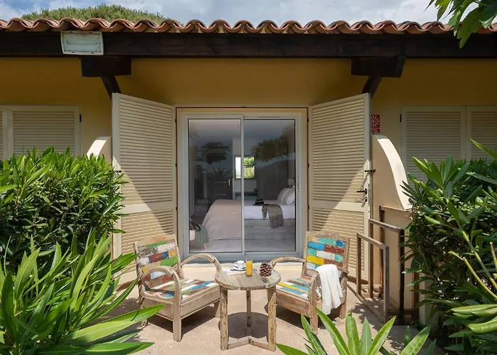 Hotel-restaurant Marina Di Lava - Grand Ajaccio Hotel 3*